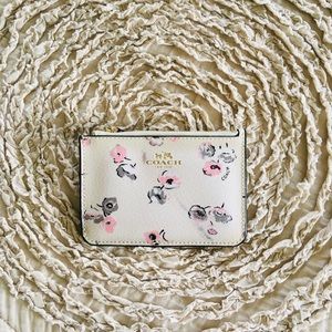 NWOT COACH//Spring Floral Coin Purse🌸